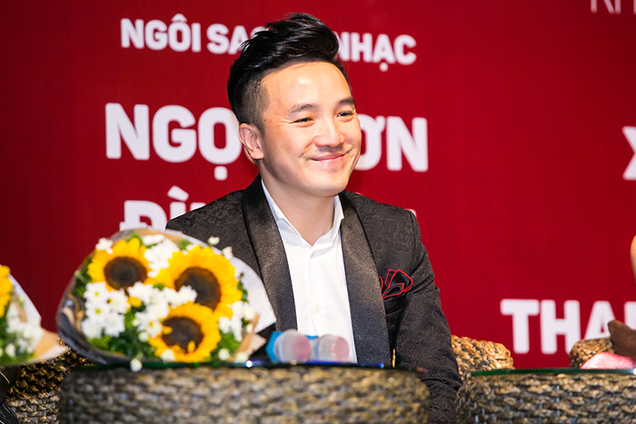 nụ cười của Dương Ngọc Th&aacute;i