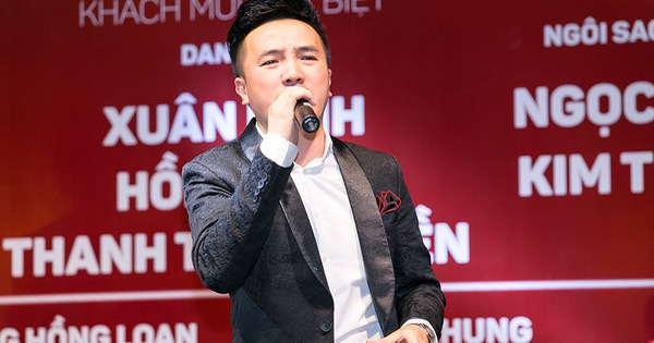 ca sĩ Dương Ngọc Th&aacute;i