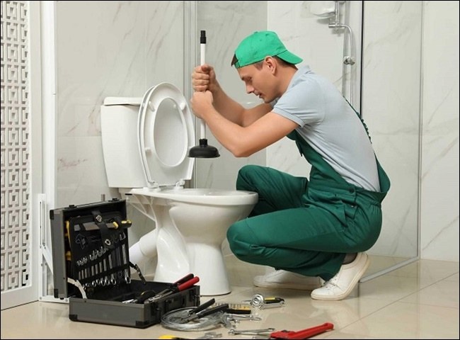 Công ty thông bồn cầu huyện Bình Chánh Long Phát uy tín, an toàn