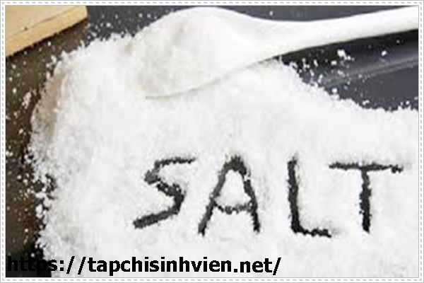 Cách thông cống nghẹt bằng muối