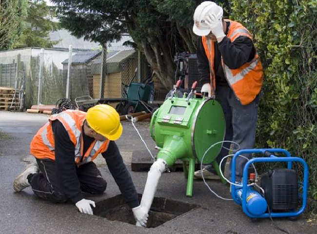 Thợ th&ocirc;ng cống nghẹt quận 9 Thịnh Đạt tay nghề cao